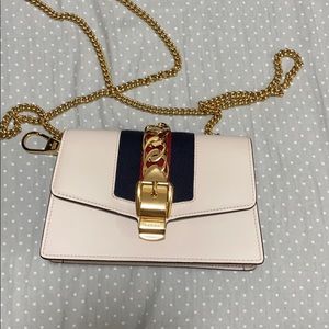 Gucci sylvie mini bag with dust bag